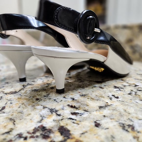 Prada - Picture 8 of 17